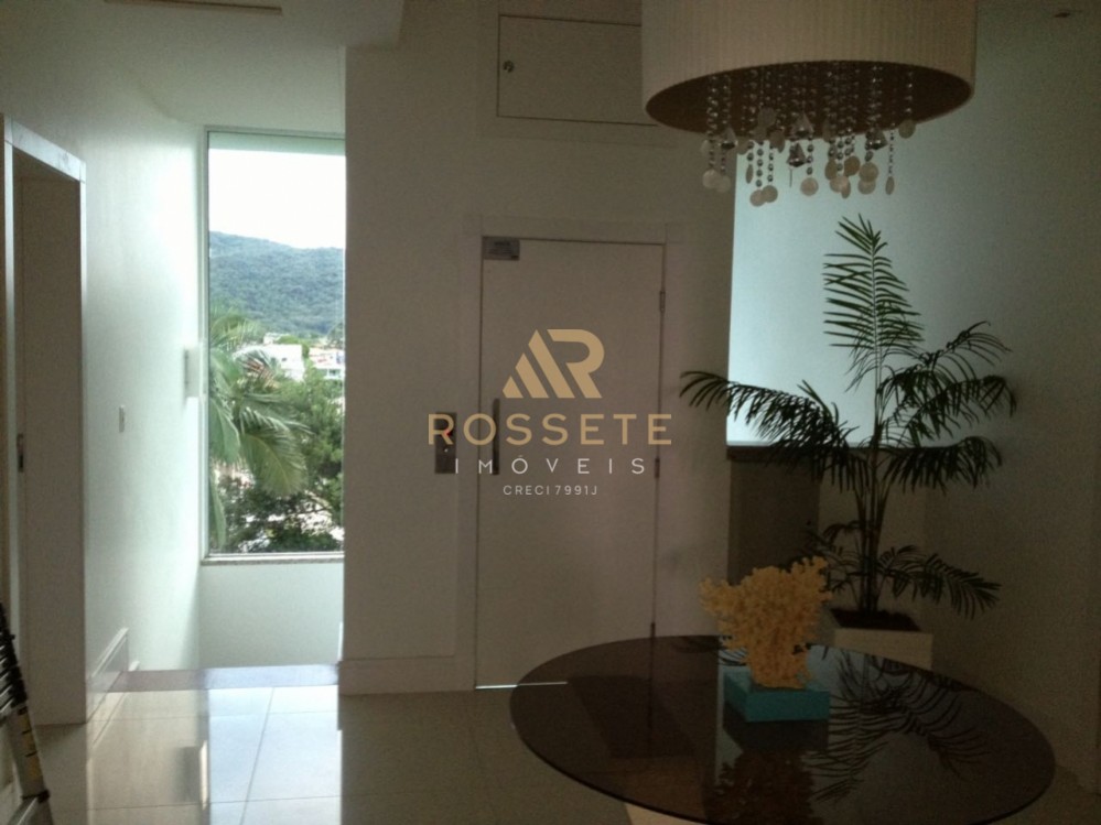 Maravilhosa casa frente Mar 