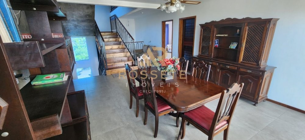 CASA ESPETACULAR EM ITAPEMA