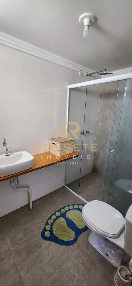 CASA ESPETACULAR EM ITAPEMA