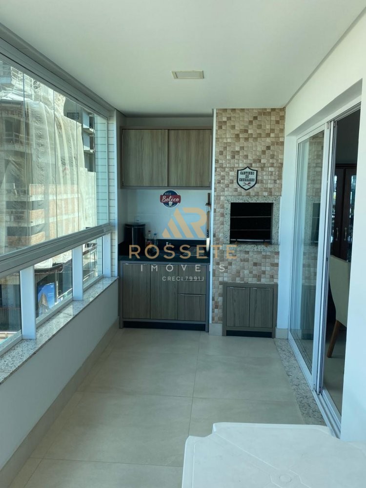 Apartamento mobiliado com vista mar!