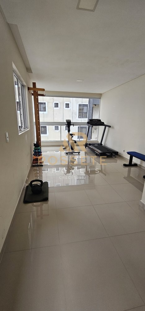 APARTAMENTO PERTO DO MAR E MOBILIADO 