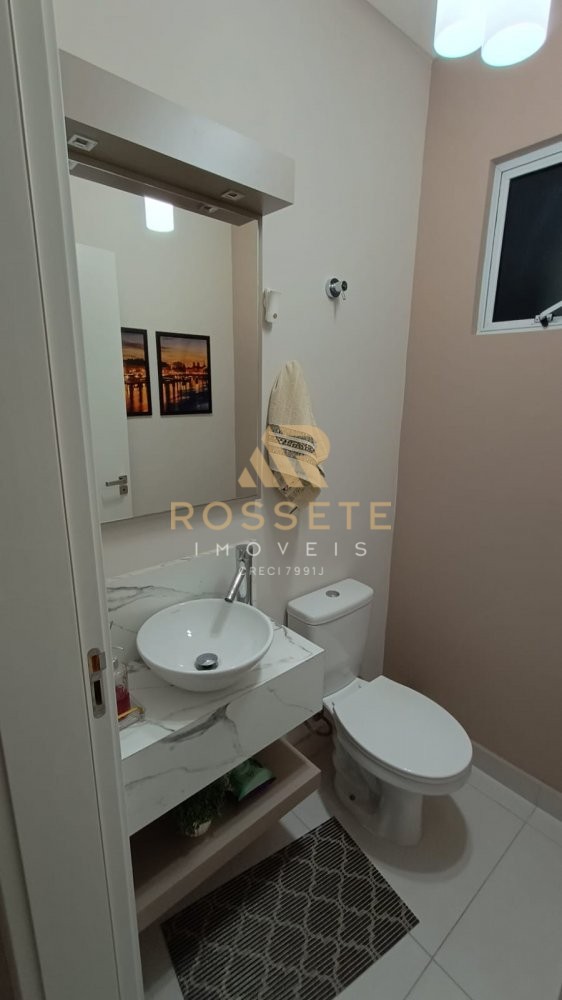 APARTAMENTO MOBILIADO COM TIMA LOCALIZAO 