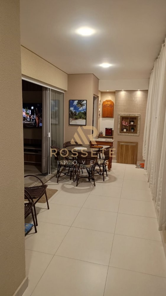 APARTAMENTO MOBILIADO COM TIMA LOCALIZAO 