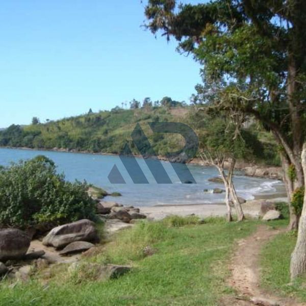 Maravilhosa casa frente Mar 