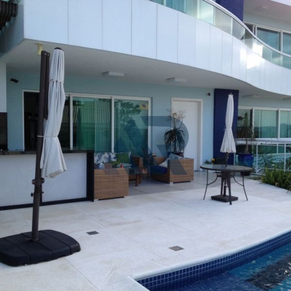 Maravilhosa casa frente Mar 