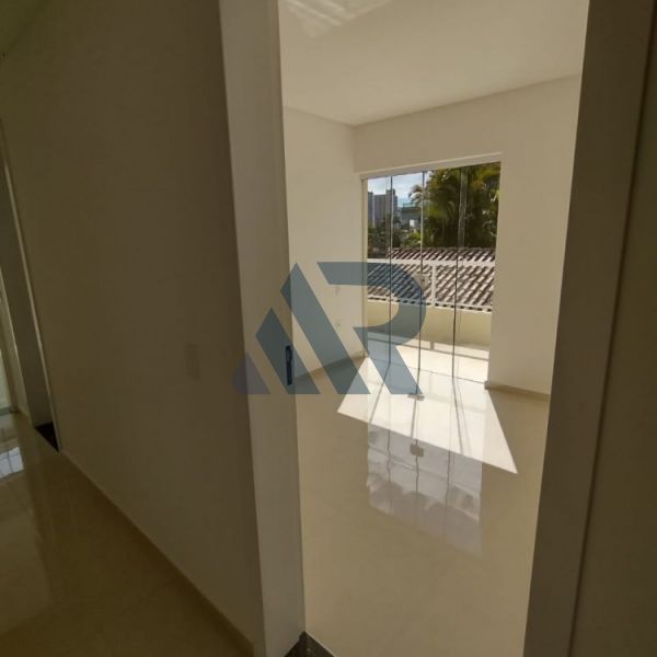 Lindo sobrado triplex com Rooftop