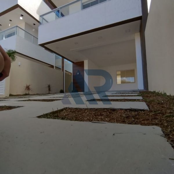 Lindo sobrado triplex com Rooftop