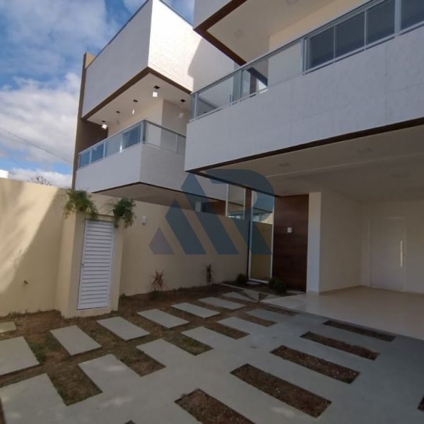 Lindo sobrado triplex com Rooftop