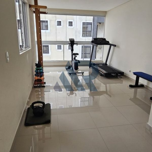 APARTAMENTO PERTO DO MAR E MOBILIADO 