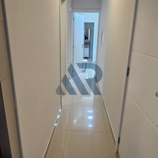 APARTAMENTO PERTO DO MAR E MOBILIADO 
