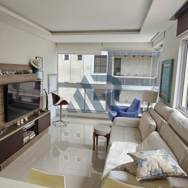 APARTAMENTO PERTO DO MAR E MOBILIADO 