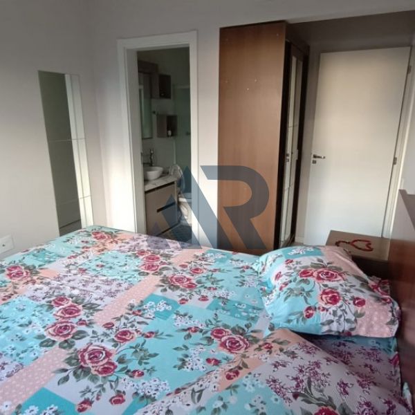 APARTAMENTO MOBILIADO COM �TIMA LOCALIZA��O 