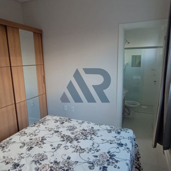 APARTAMENTO MOBILIADO COM �TIMA LOCALIZA��O 
