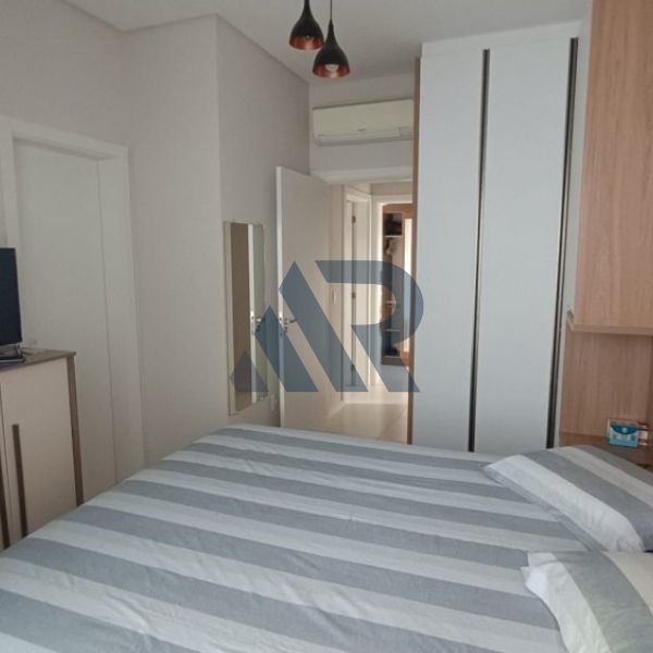 APARTAMENTO MOBILIADO COM �TIMA LOCALIZA��O 