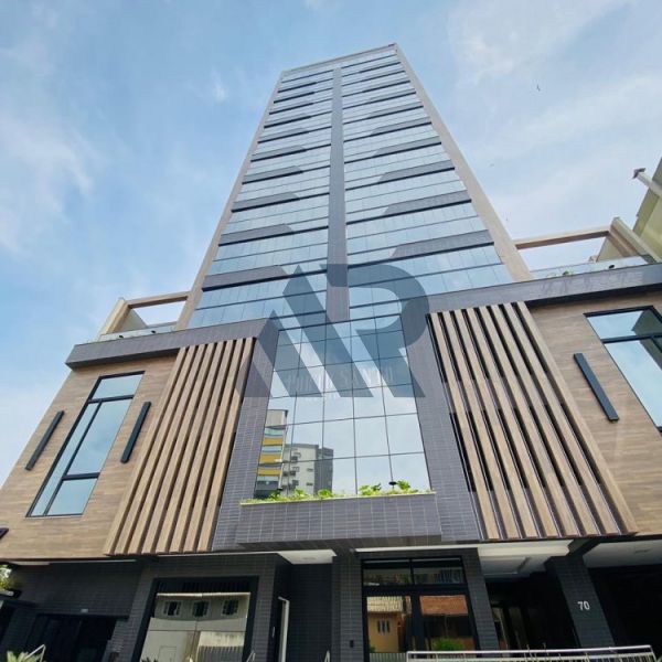 APARTAMENTO NOVO, 03 SU�TES